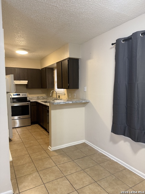 923 Vance Jackson Property Photo 14