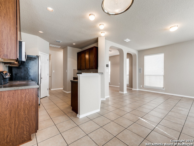 6912 Abbey Falls Property Photo 10