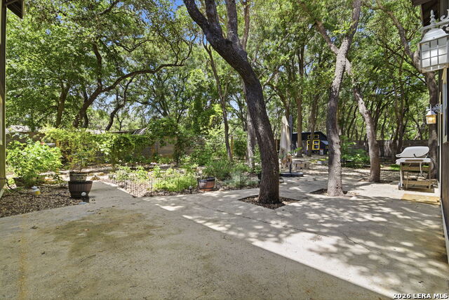 8806 Shoshoni Trl Property Photo 30