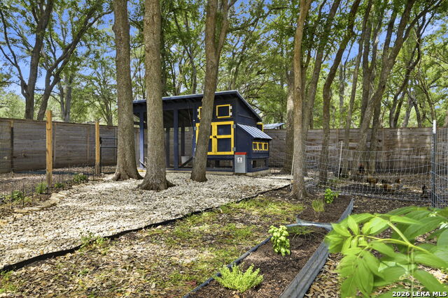 8806 Shoshoni Trl Property Photo 32