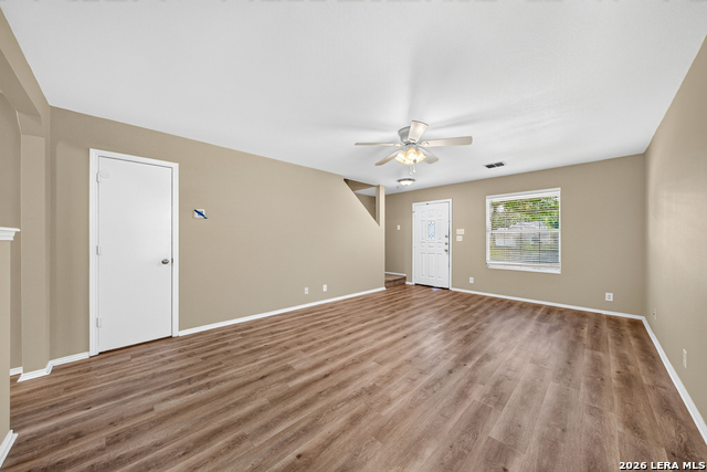 112 Willow View Property Photo 8
