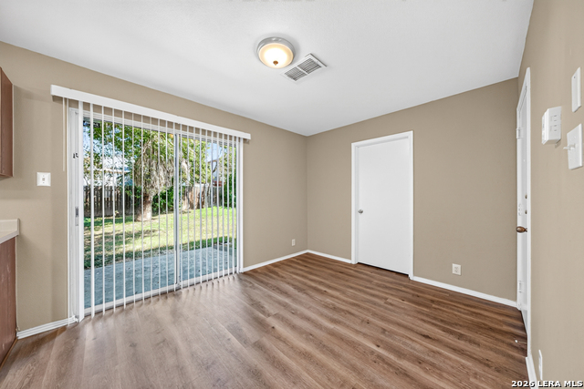 112 Willow View Property Photo 13