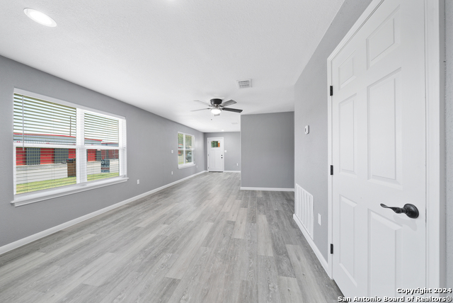 1003 Tabernacle St Property Photo 7