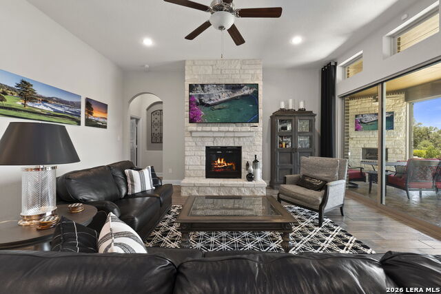 24142 Mateo Property Photo 15