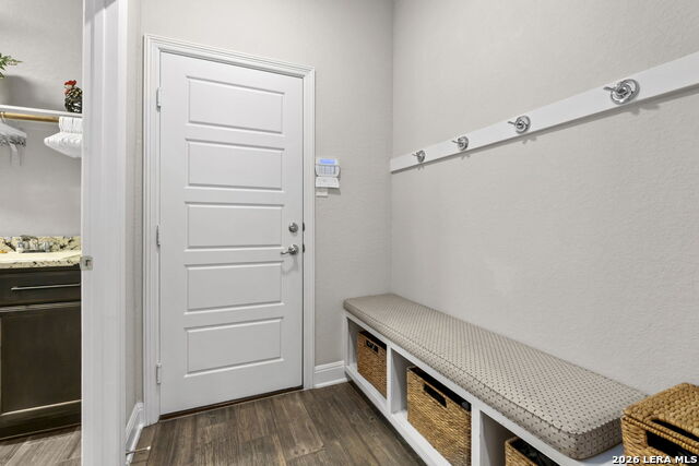 24142 Mateo Property Photo 37