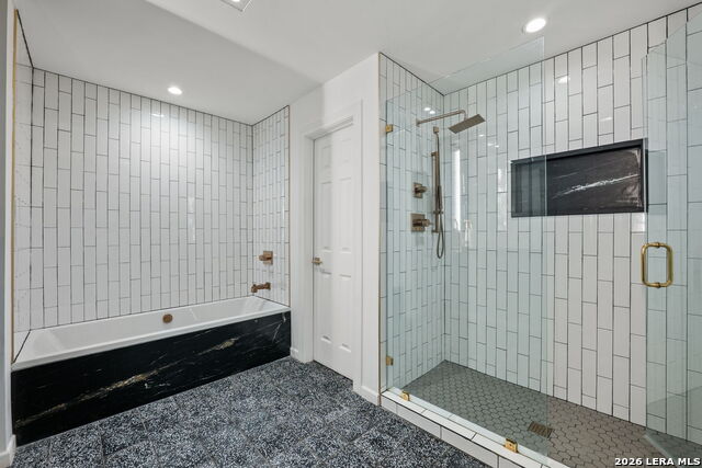 404 Sheraton Dr Property Photo 22
