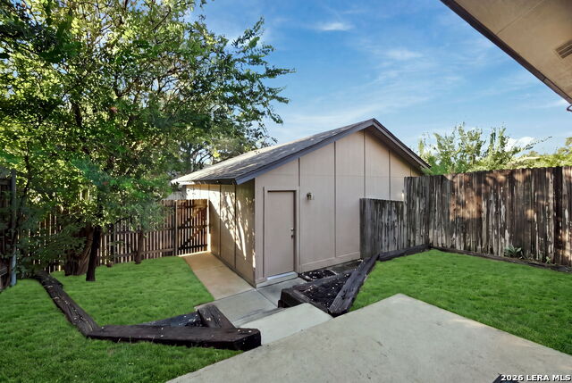 9312 Dover Rdg Property Photo 36