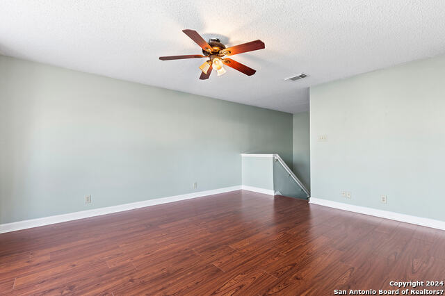 18607 Redriver Trail Property Photo 14