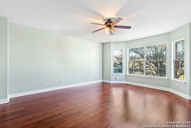 18607 Redriver Trail Property Photo 15