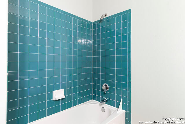 18607 Redriver Trail Property Photo 22