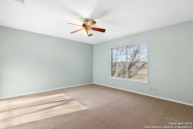 18607 Redriver Trail Property Photo 25