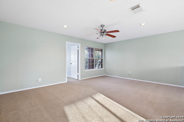 18607 Redriver Trail Property Photo 31