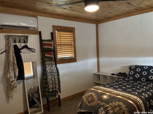2012805 Property Photo 7