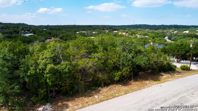 1040 Pinon Pass Property Photo 8