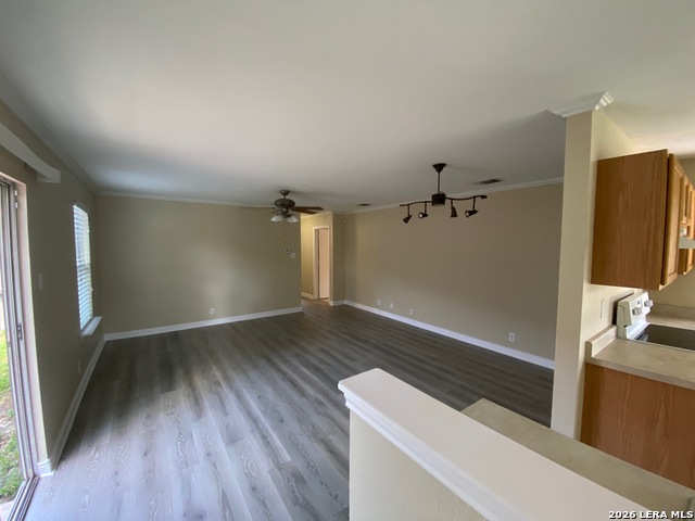 9647 Kennebec Way Property Photo 8