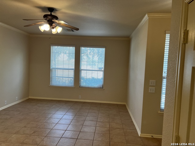 2505 Grayson Way Property Photo 4