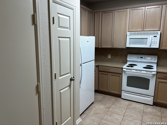 2505 Grayson Way Property Photo 7