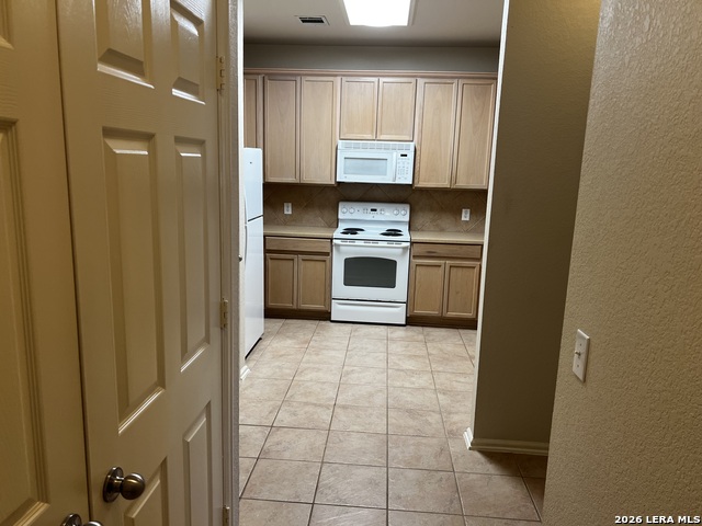 2505 Grayson Way Property Photo 10