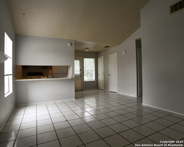 5607 Lochmoor Property Photo 2