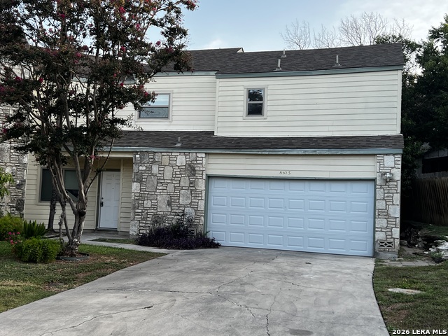 8573 Echo Creek Ln Property Photo 2