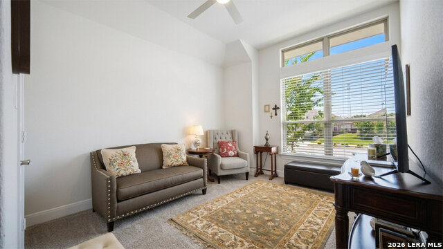 112 Valencia Property Photo 8