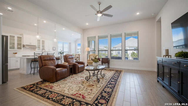 112 Valencia Property Photo 18