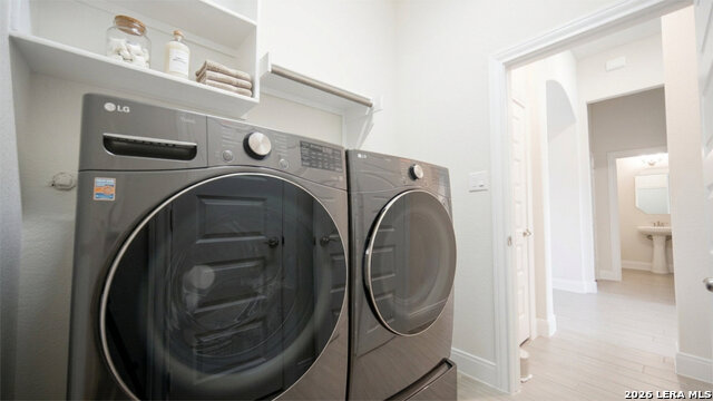 112 Valencia Property Photo 42