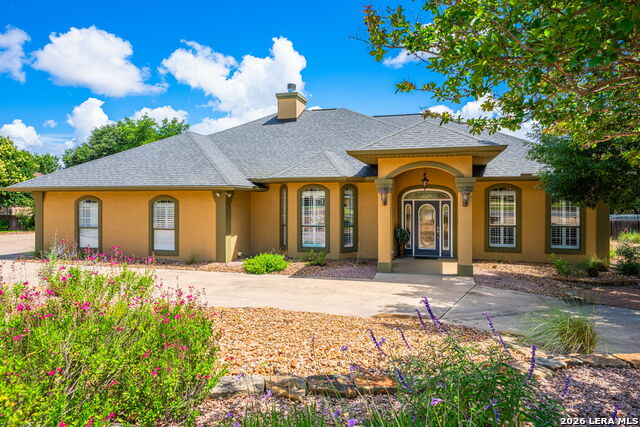 516 Winged Foot Property Photo 2