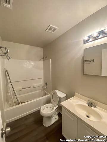 8846 Old Sky Hbr Property Photo 9