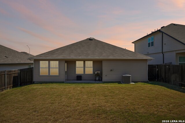 841 Bahia Pl Property Photo 33