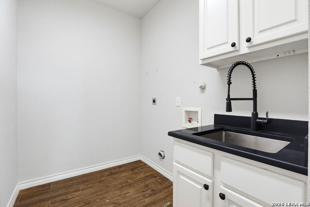 27 Fonthill Way Property Photo 14