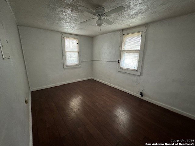 200 Cortez Ave Property Photo 9