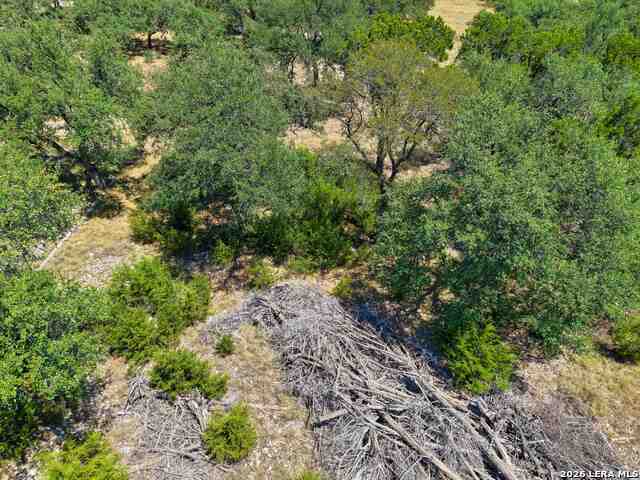 559 Clay Rdg Property Photo 3