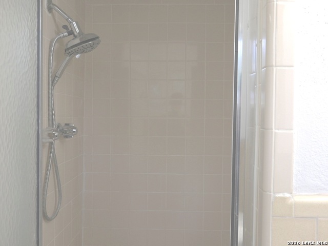 410 Hialeah Ave Property Photo 7
