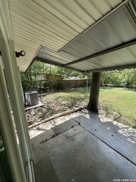 410 Hialeah Ave Property Photo 8