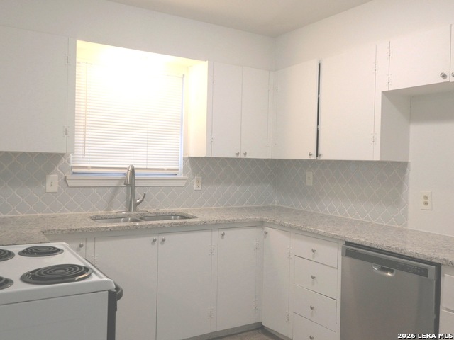 410 Hialeah Ave Property Photo 17