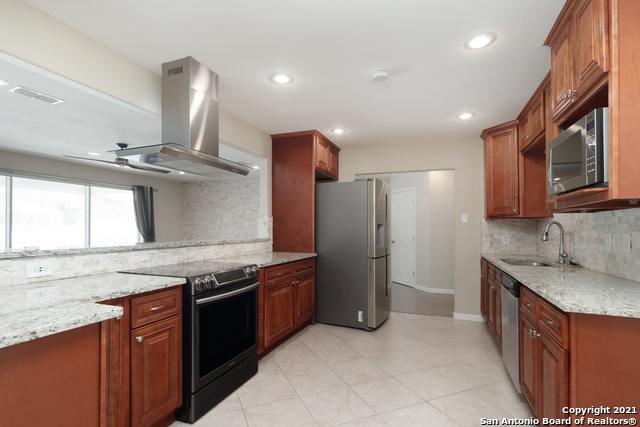 10211 Rafter O Trl Property Photo 6