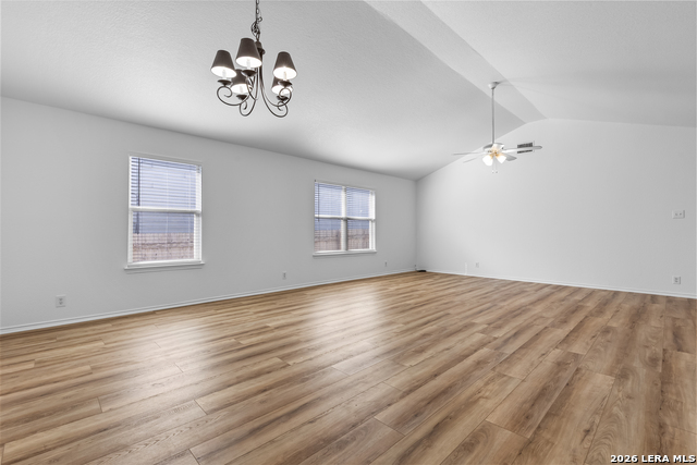 2142 Red Rock Crossing Property Photo 6