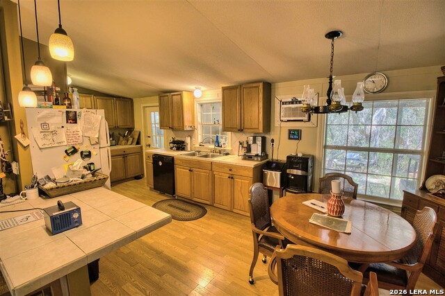 1316 Indian Creek Property Photo 44
