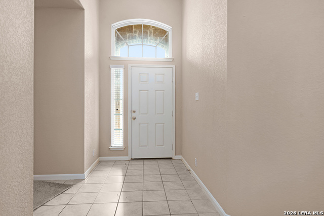 481 Centinela St Property Photo 3