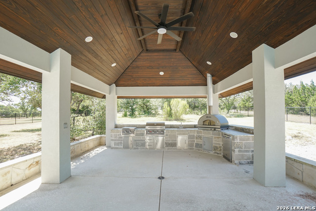 922 Maximino Ridge Property Photo 32