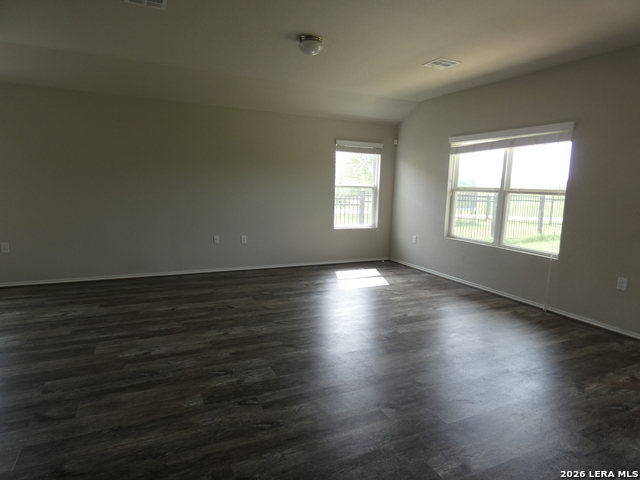 935 Watson Way Property Photo 2