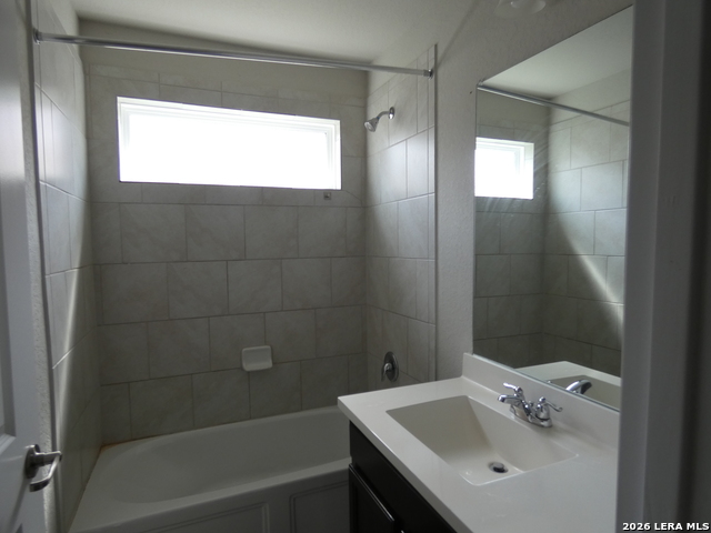 935 Watson Way Property Photo 9