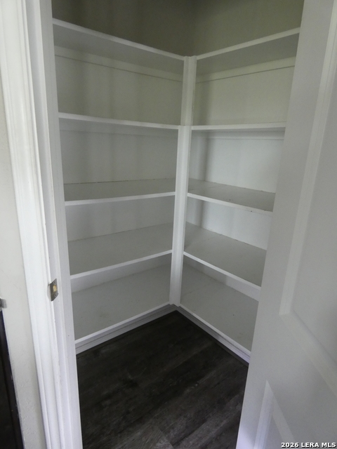 935 Watson Way Property Photo 15