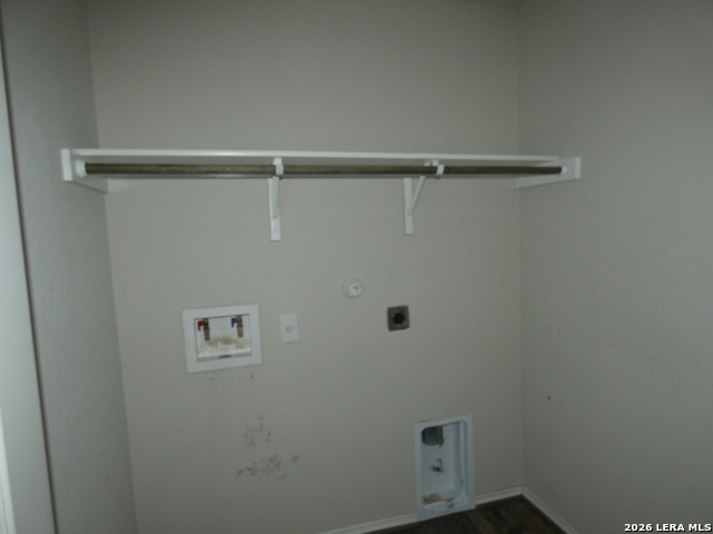935 Watson Way Property Photo 25