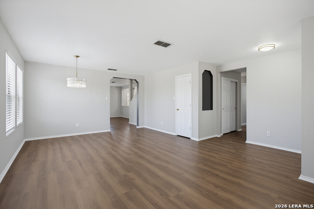 1503 Golden Wing Property Photo 3