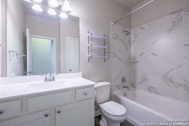 6819 Black Diamond Property Photo 27