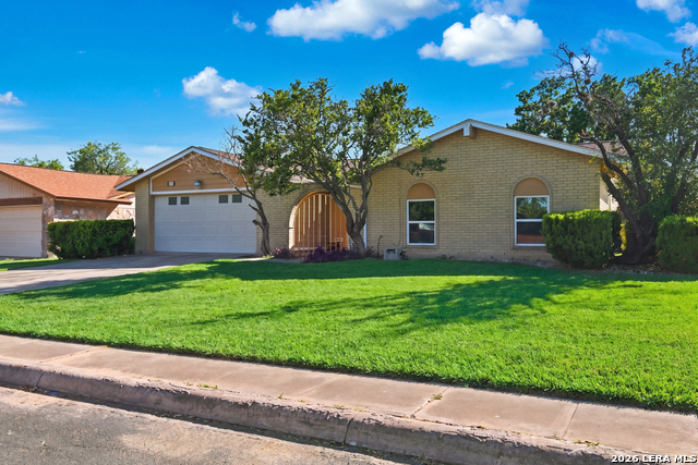 8371 Bent Waters Property Photo 2