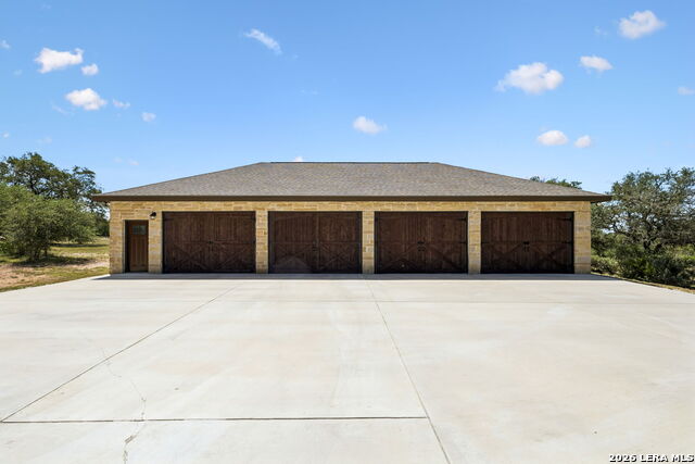 879 Latigo Blvd Property Photo 43