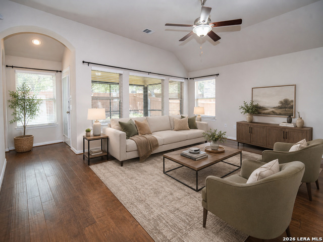 712 Pulitzer Property Photo 9